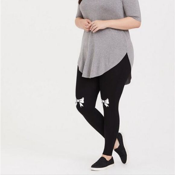 Torrid Black Leggings with White Bow Accents - Picture 2 of 12
